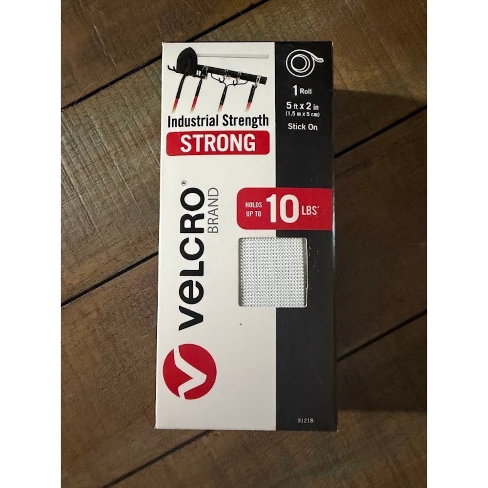 VELCRO Brand Industrial Strength Fasteners 5ft x 2in White Tape Roll 91218